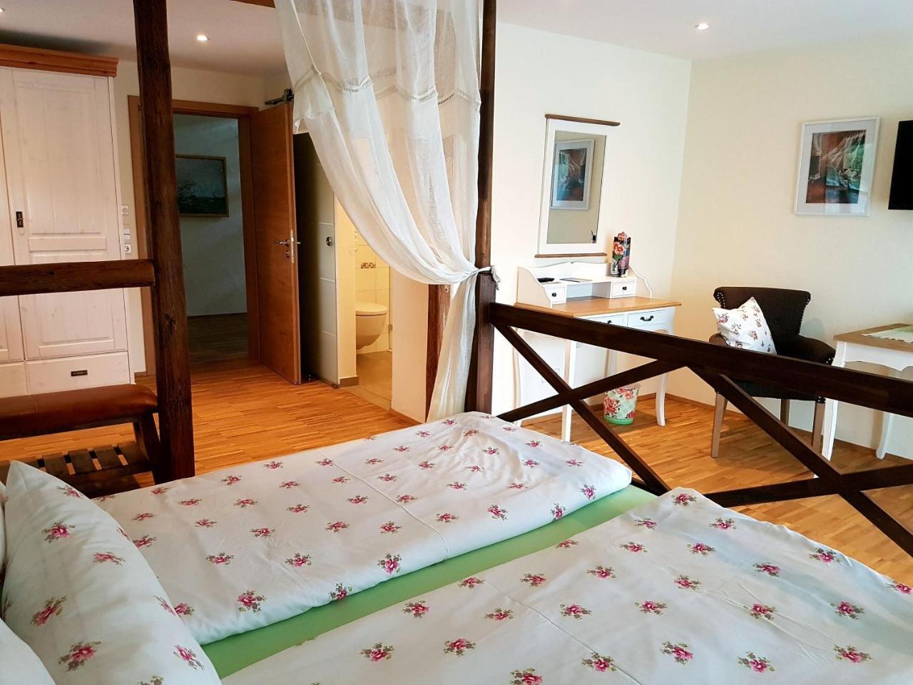 Landgut Apfelrose Hotel ฟรีดริชส์ฮาเฟน ภายนอก รูปภาพ